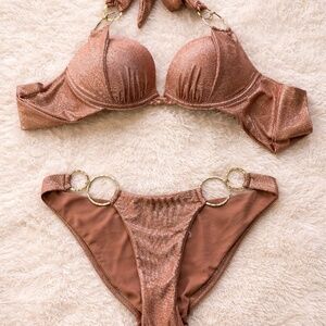 Beach Bunny Lisa Push Up set